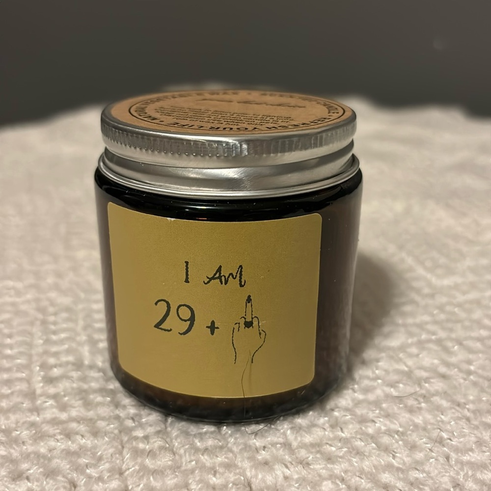I am 29+ middle finger candle